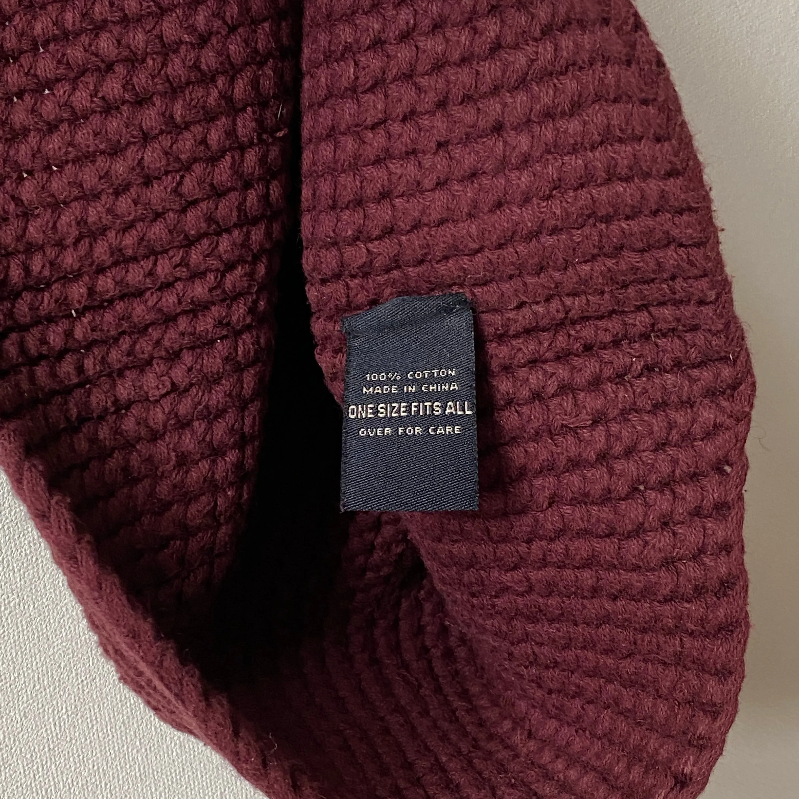 2000s Vintage Abercrombie and Fitch Cotton Beanie Winter Hat