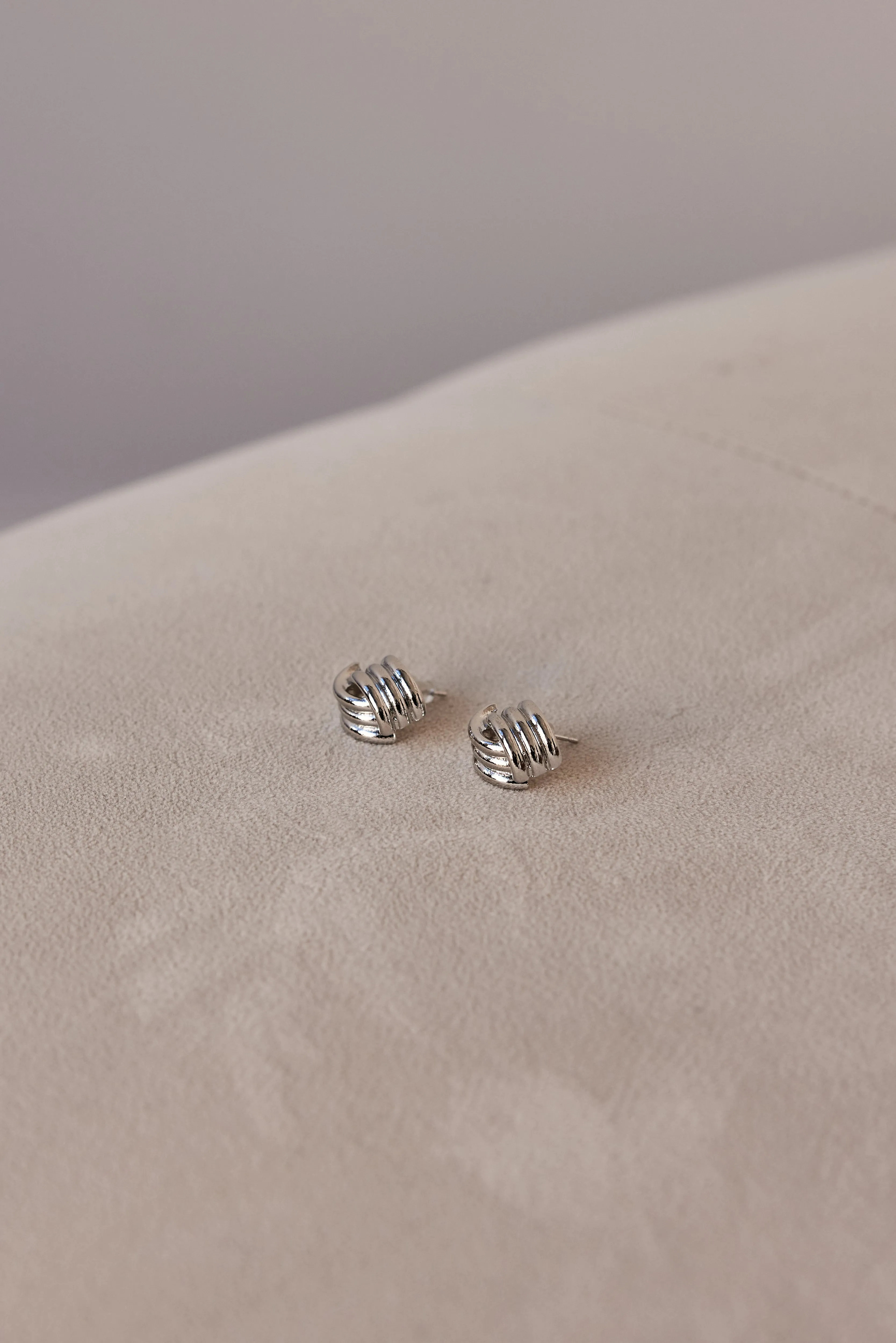 Bellan Earrings (Silver)