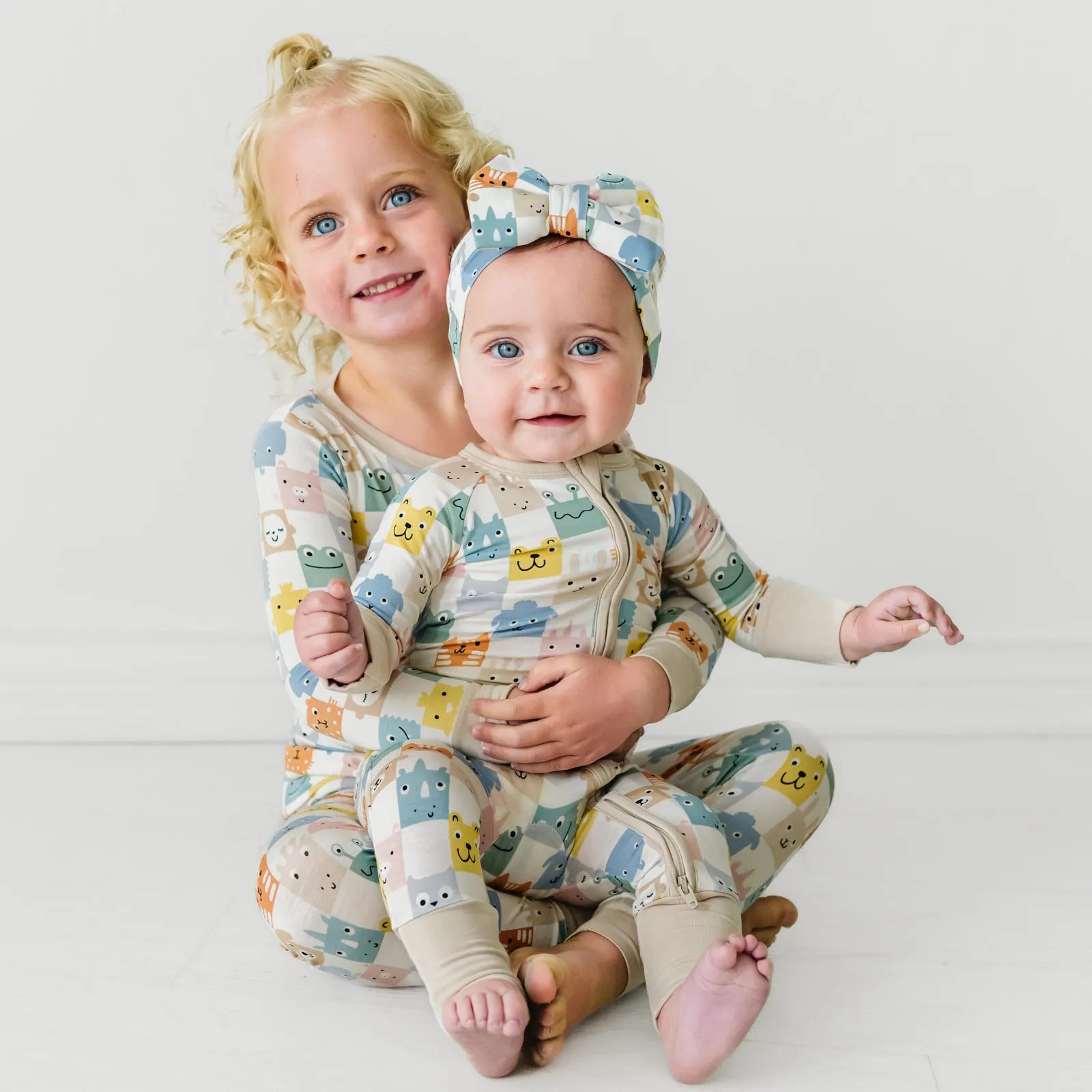 Check Mates Luxe Bow Headband