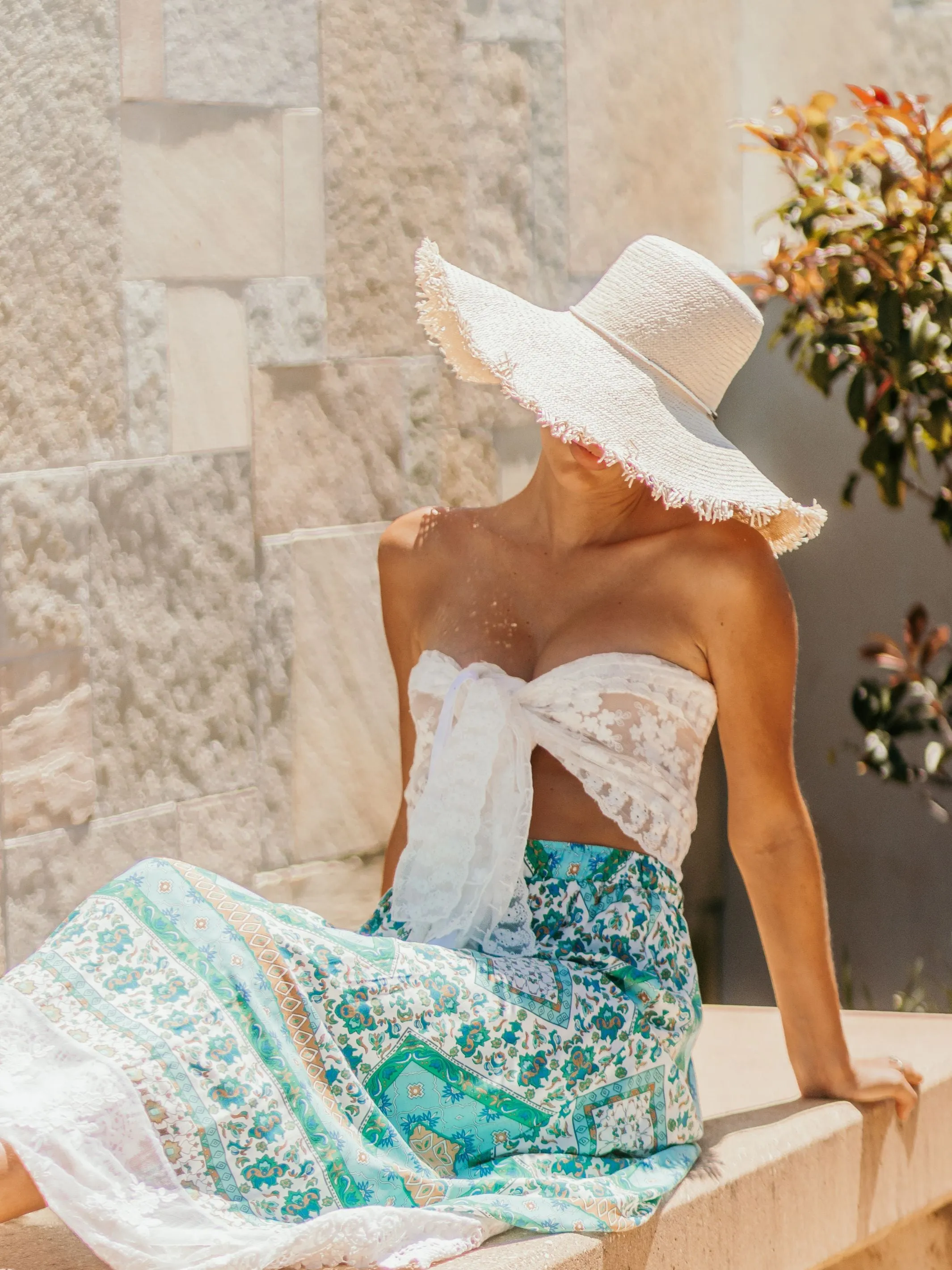 DAISIES MY DEAR WHITE LACE SCARF/ WRAP TOP