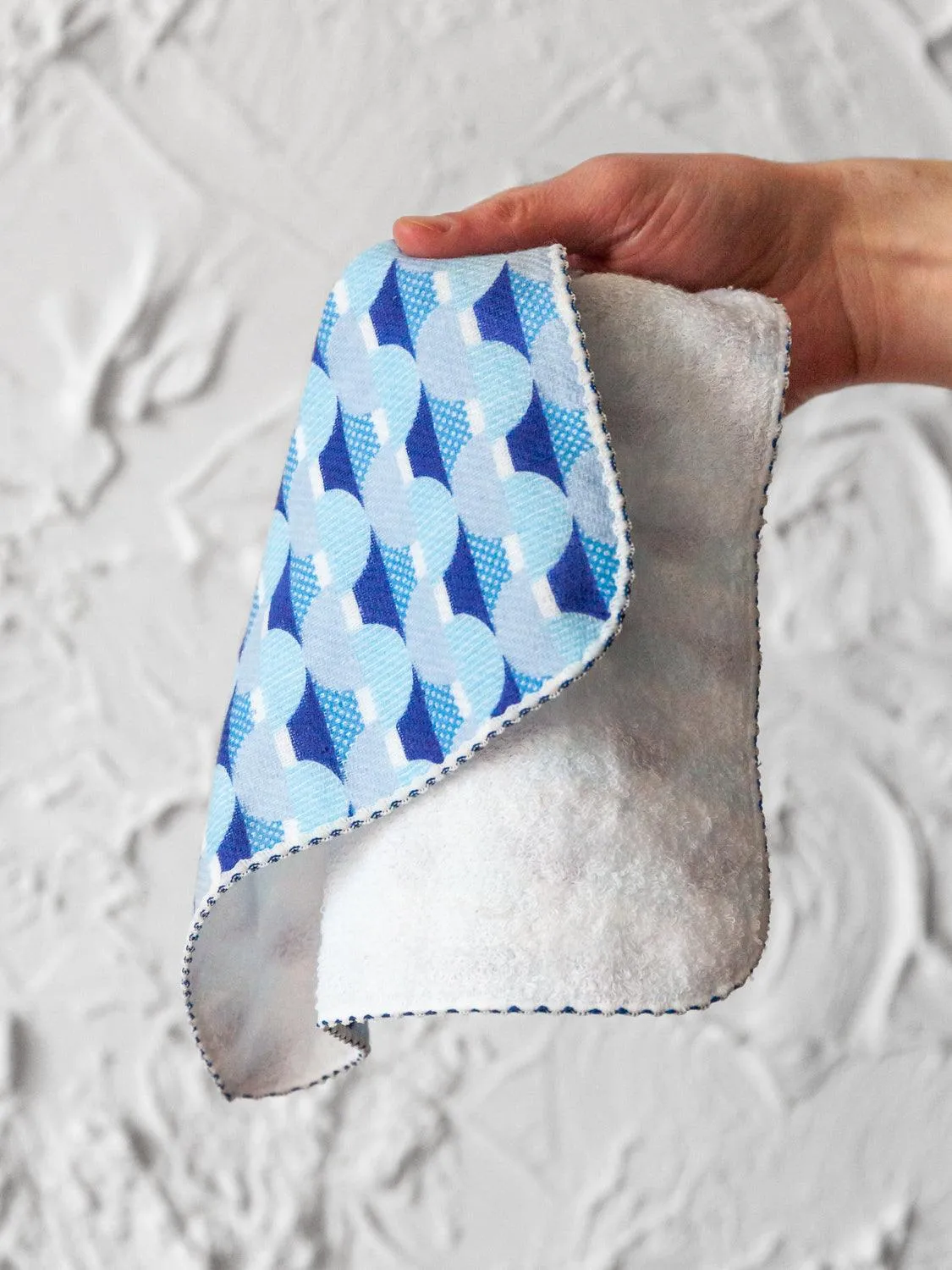 Haikara Little Handkerchief Pattern, Fuji Blue