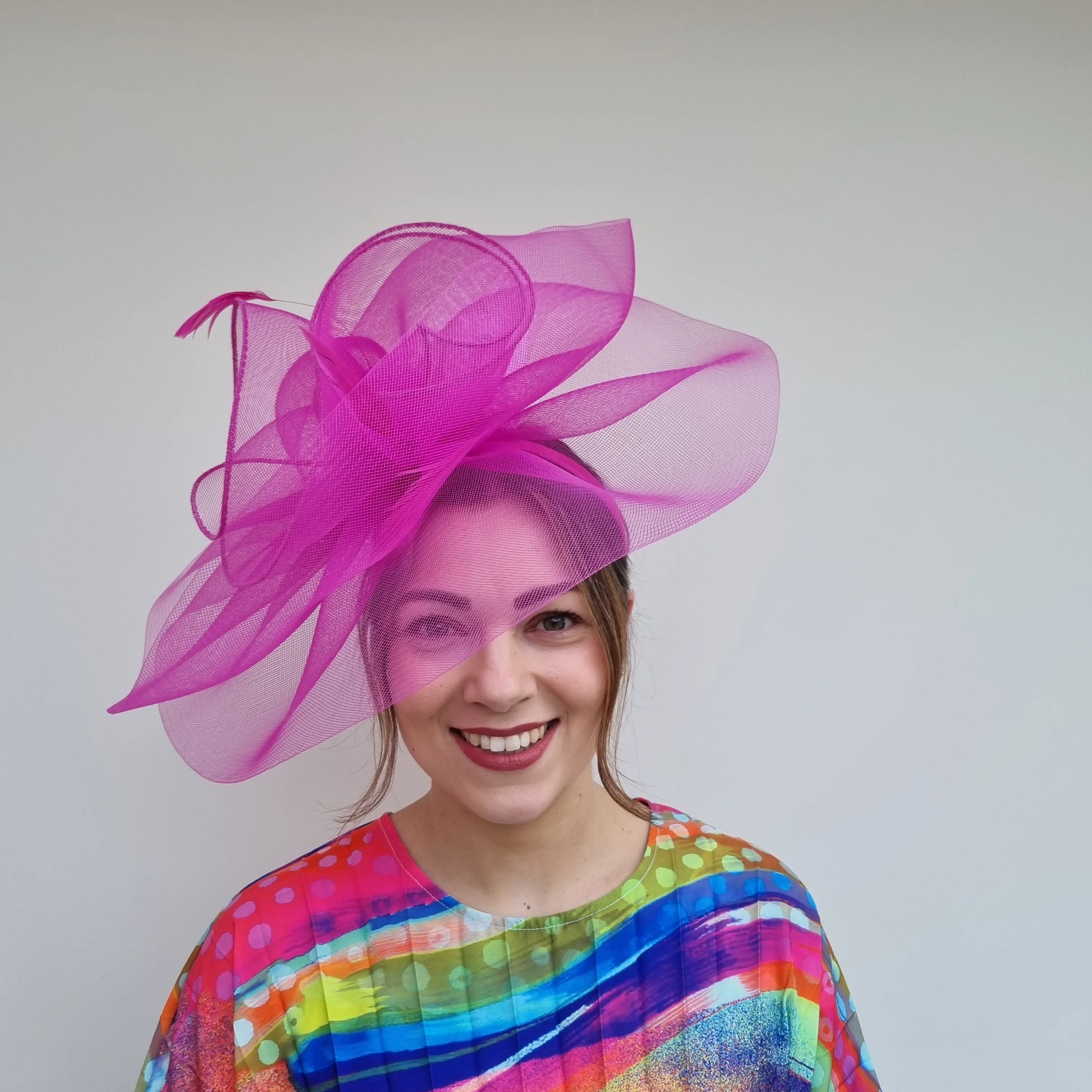 JBees JB24/13  Large Crin Hatinator in Pinks