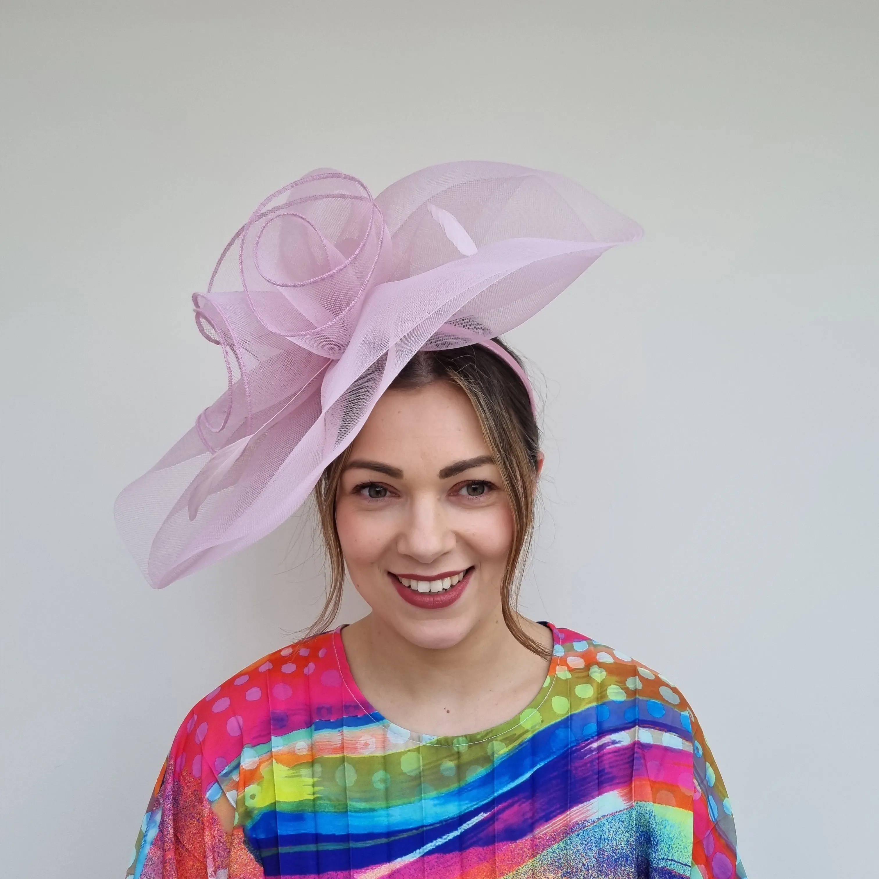 JBees JB24/13  Large Crin Hatinator in Pinks
