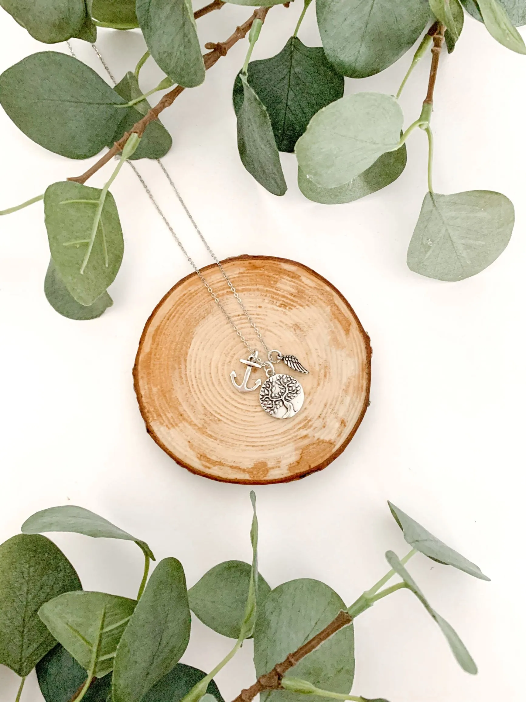 Juillet - Rubis: Birthstone Necklace