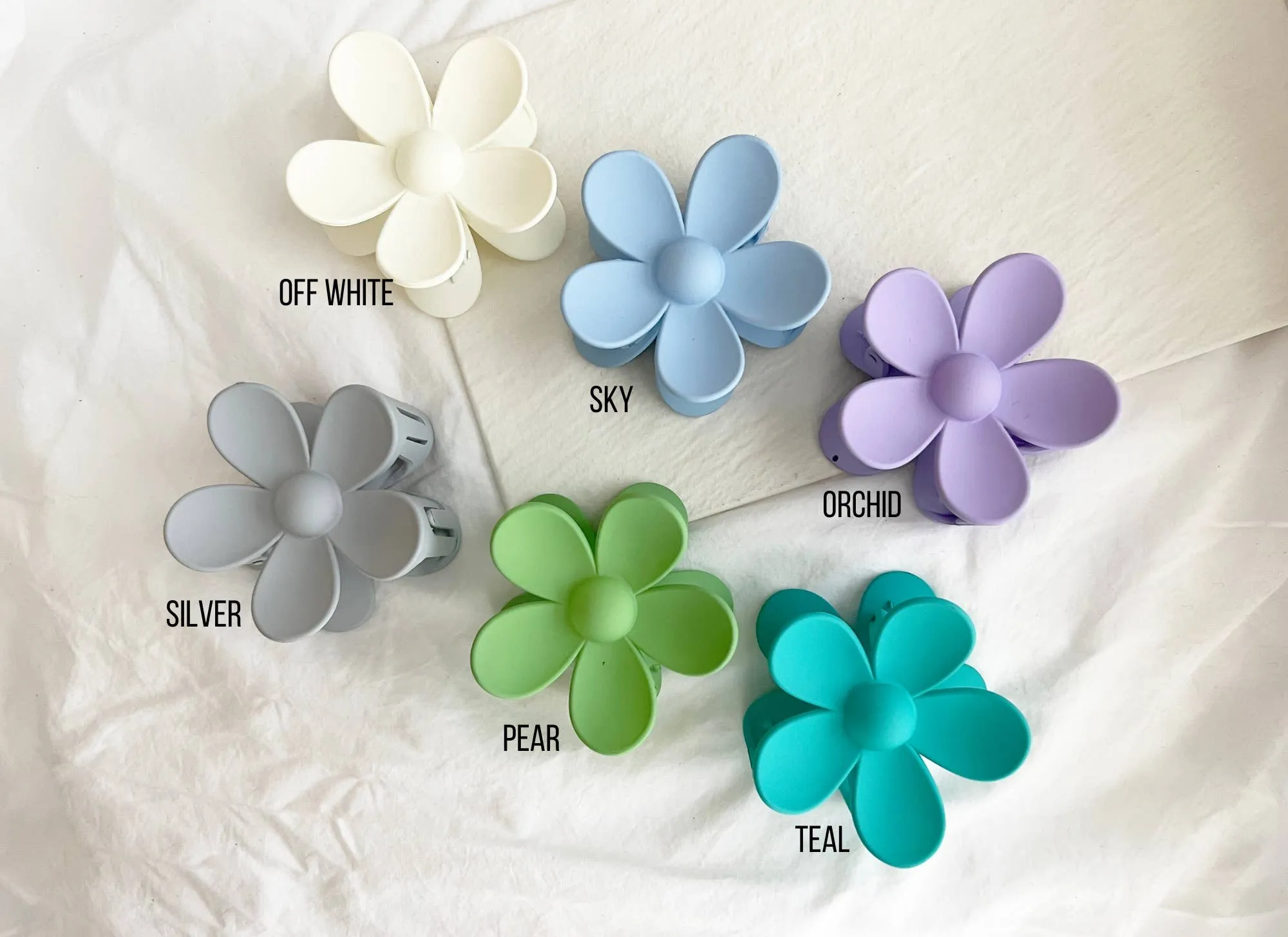 Large Daisy Flower 3"x3" Hair Claws