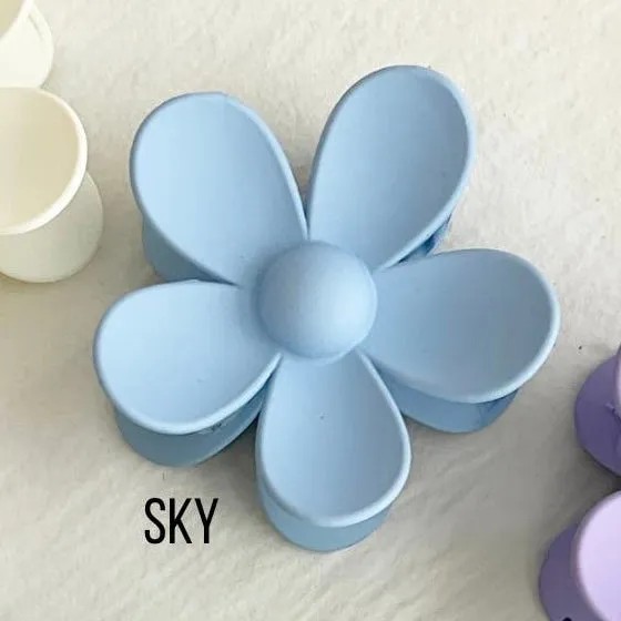 Large Daisy Flower 3"x3" Hair Claws