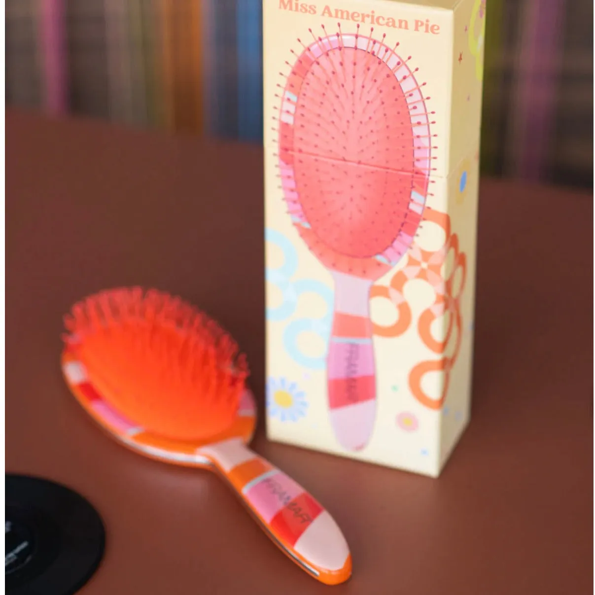 Limited Edition Miss American Pie Detangle Brush