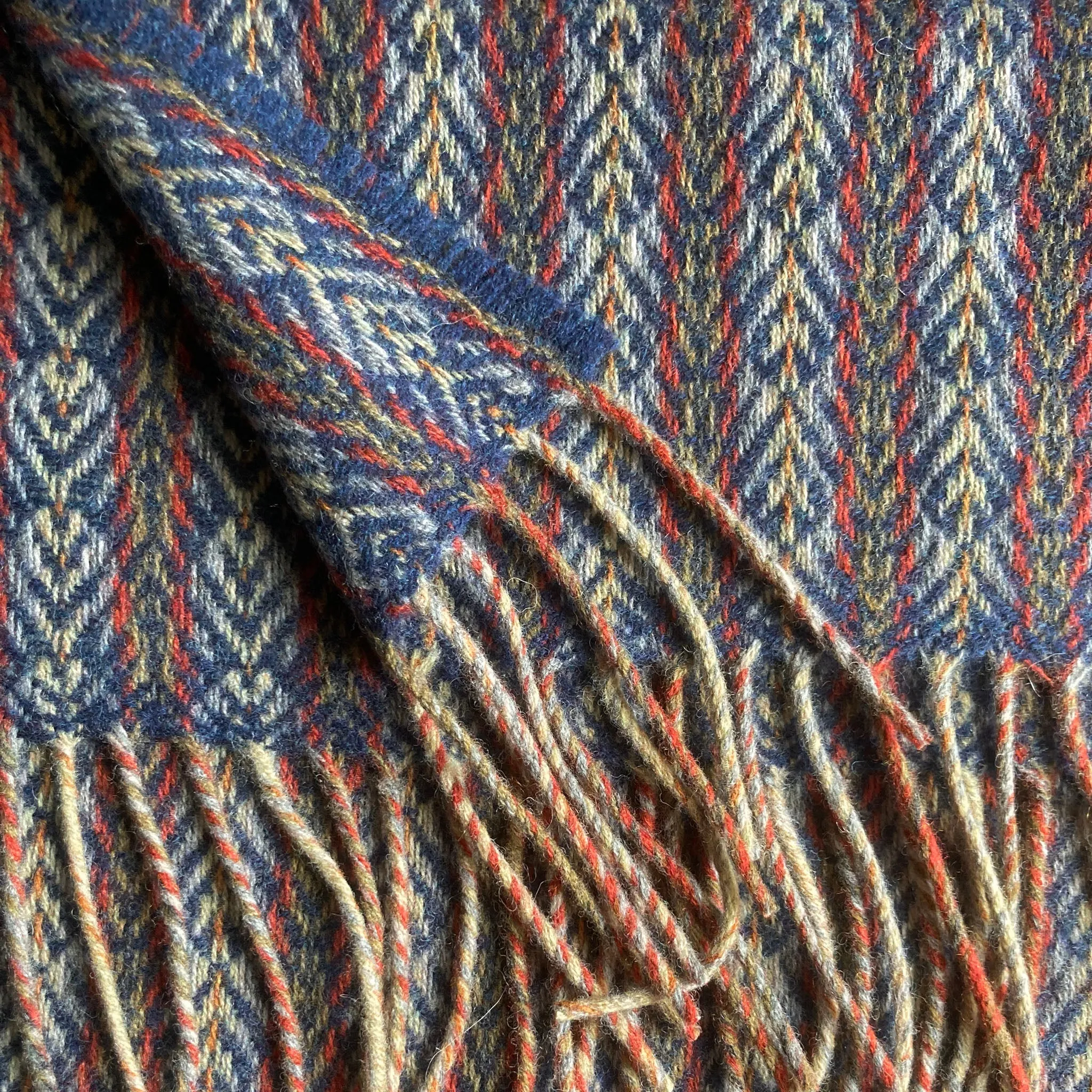 Merino lambswool woven scarf 8