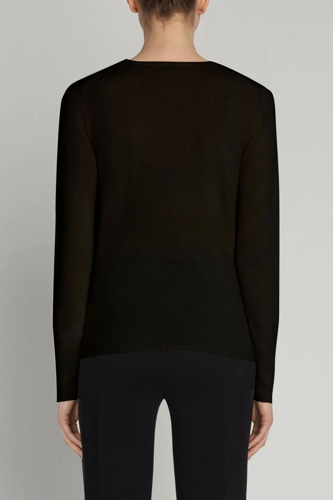 SUPERFINE MERINO WOOL V-NECK