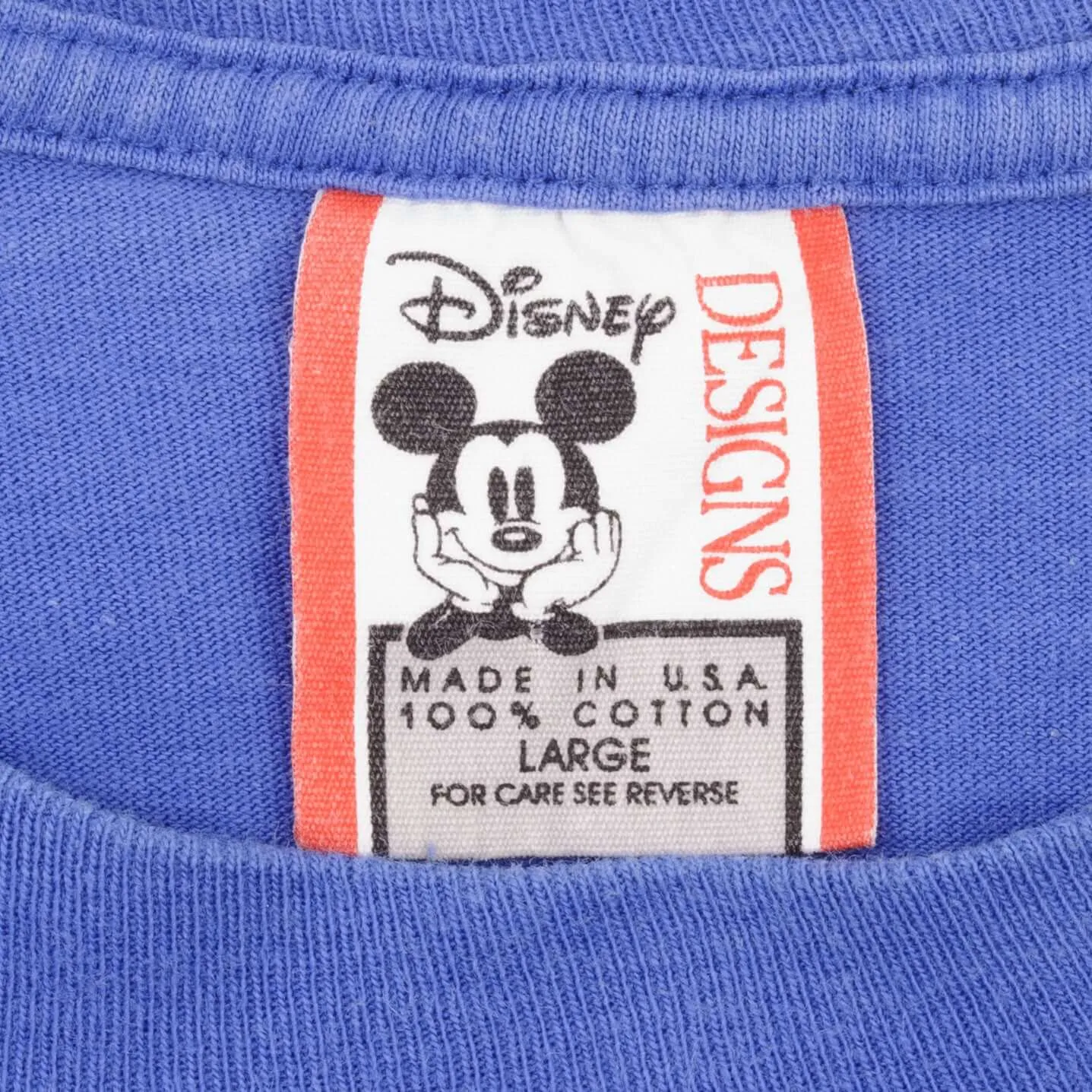 VINTAGE DISNEY MICKEY MOUSE EPCOT 1990S TEE SHIRT SIZE LARGE MADE IN USA